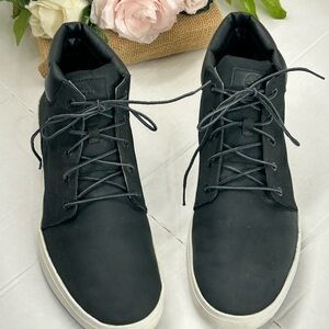 Timberland Men's Black Sneakers with White Soles